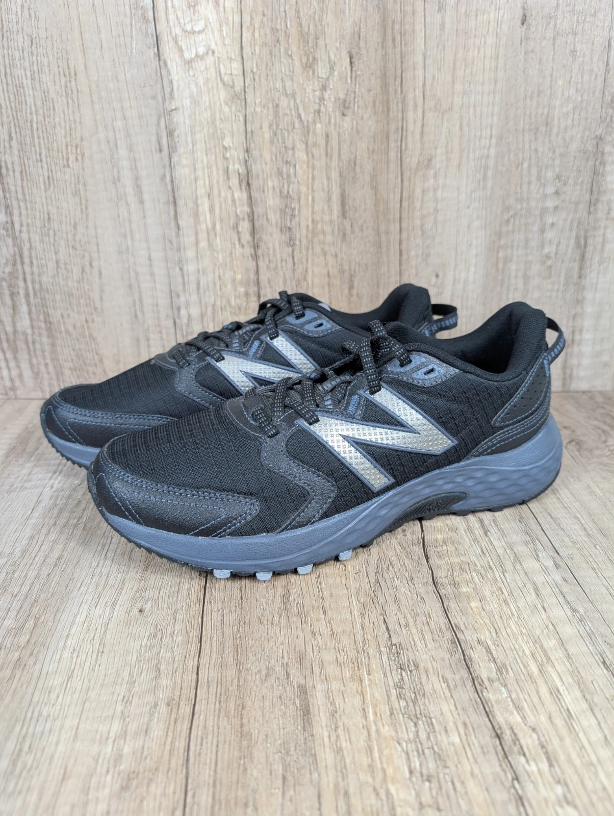 New Balance 410v7 Trail Running Shoes Mens Size 8 D Black Blue Hiking MT410TB7