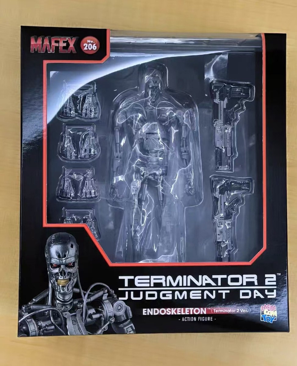 【新品未開封】MAFEX no.206 Endoskeleton ターミネーター Medicom Toy MAFEX No.206 ENDOSKELETON T2 Ver. Terminator 2