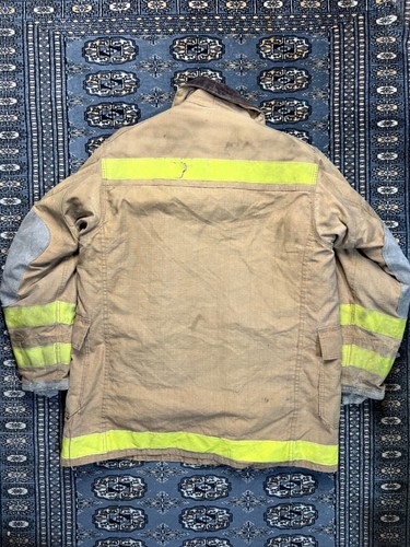Vtg Globe Firefighters Suits Ladder Hook Jacket Size 44 Aramid - Picture 6 of 7