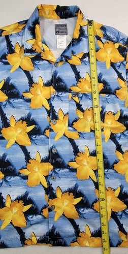 Quiksilver Hawaiian Shirt Mens M Button Up Floral Print Short Sleeve Limited Use - Picture 4 of 7