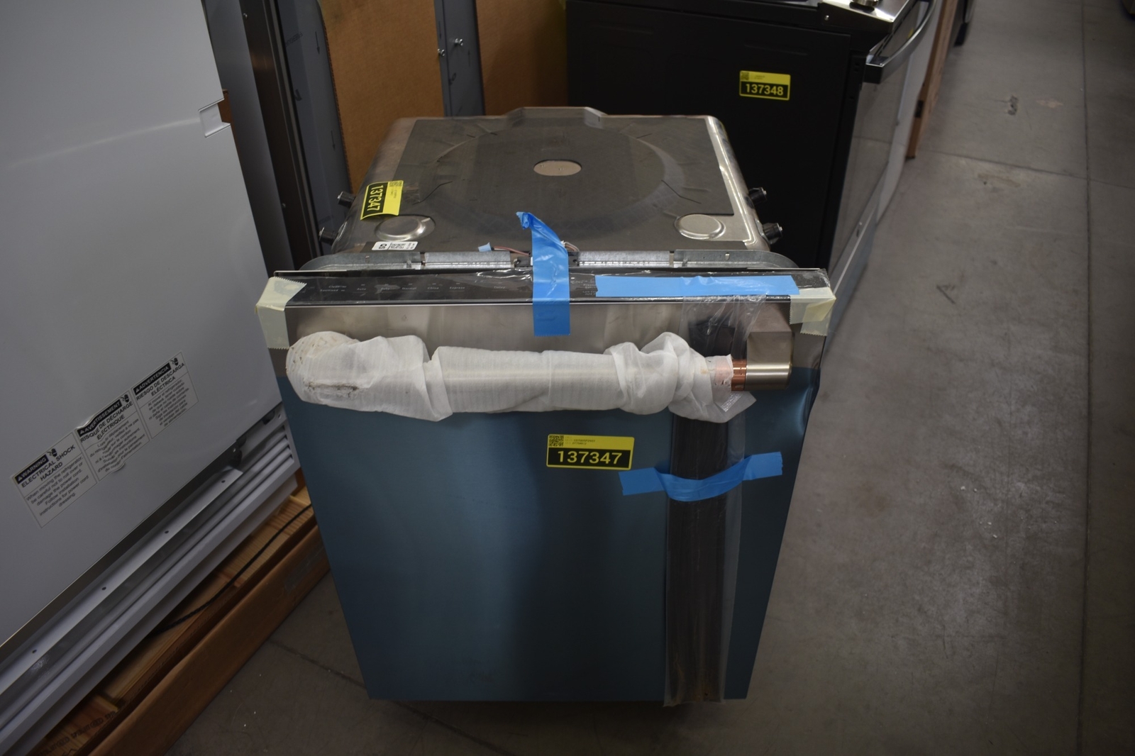 GE Café CDT805P2NS1 24" Stainless Fully Integrated Dishwasher NOB