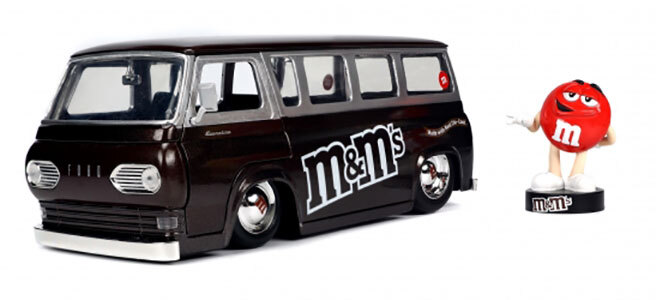 Ford Usa Econoline Minibus M&M's 1:24 Model JADA TOYS