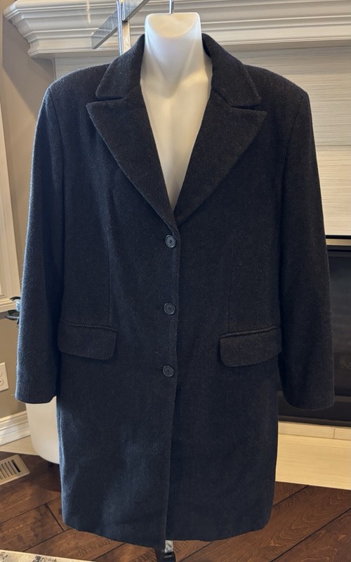 $248 United Colors of Benetton Herringbone 3 Button Coat Medium Japanese