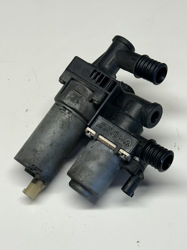 BMW  3er E46  X3 E83   Wasserventil mit Zusatzwasserpumpe  8369807
