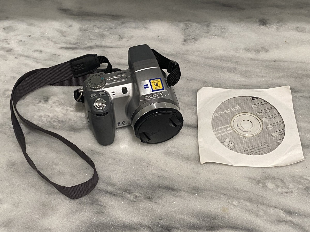 SONY Cyber Shot DSC-H2 12X Optical Zoom 6.0 MP + CANON SX120is Lot