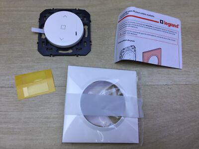 Legrand 600087 dooxie Schalter mit Netatmo für Rollläden, weiß, I23090