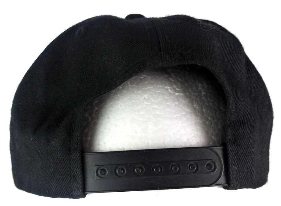 Gorra Crooklyn Snapback SSUR Plus Gorra Negra Acrílico y Lana Rebelde Ejército Guerrilla Foto 3 de 4