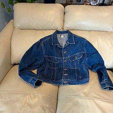 Vintage Lee Men’s Blue Denim Jacket Size 48 made in the USA