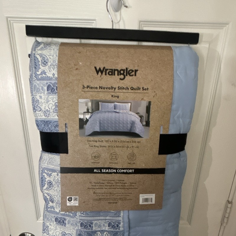 Wrangler 3-Piece Novelty Stitch Quilt Set Blue/White King Patchwork Reversible