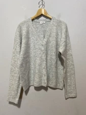 Women's GAP Button Up Cardigan Lt Heather Gray Size Large V Neck Soft, Fuzzy