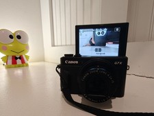 Canon PowerShot G7 X Mark II 20.1 MP Compact Digital Camera - Black  EXTRAS