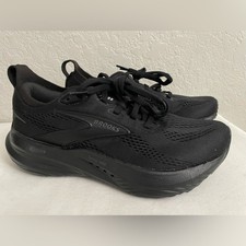 Brooks Glycerin 22 Running Shoe in Black Sneakers Women 6