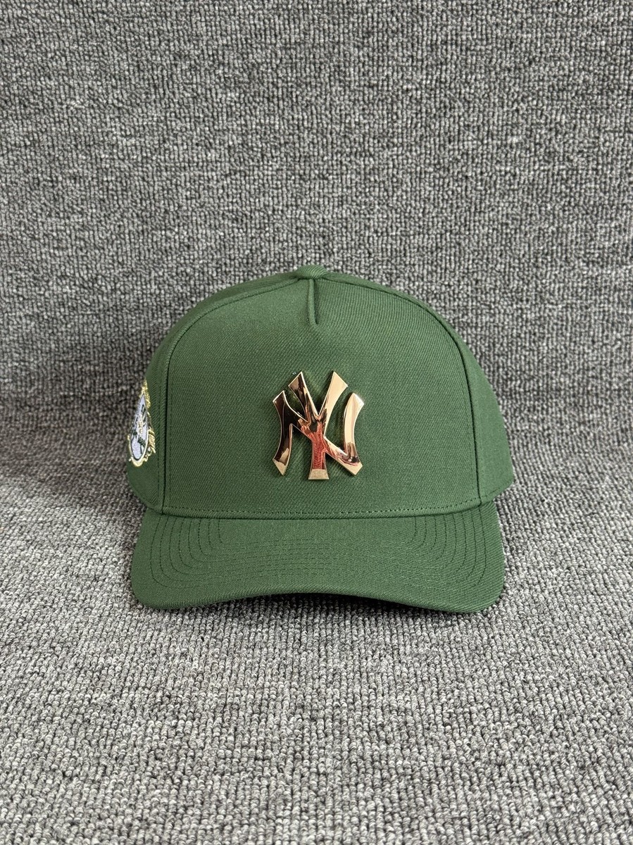 Mitchell & Ness Yankees Snapback Olive Green Curved Brim Hat