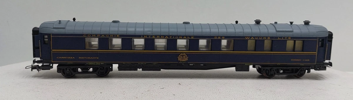 Voiture restaurant CIWL - HO 1/87 - JOUEF 53000