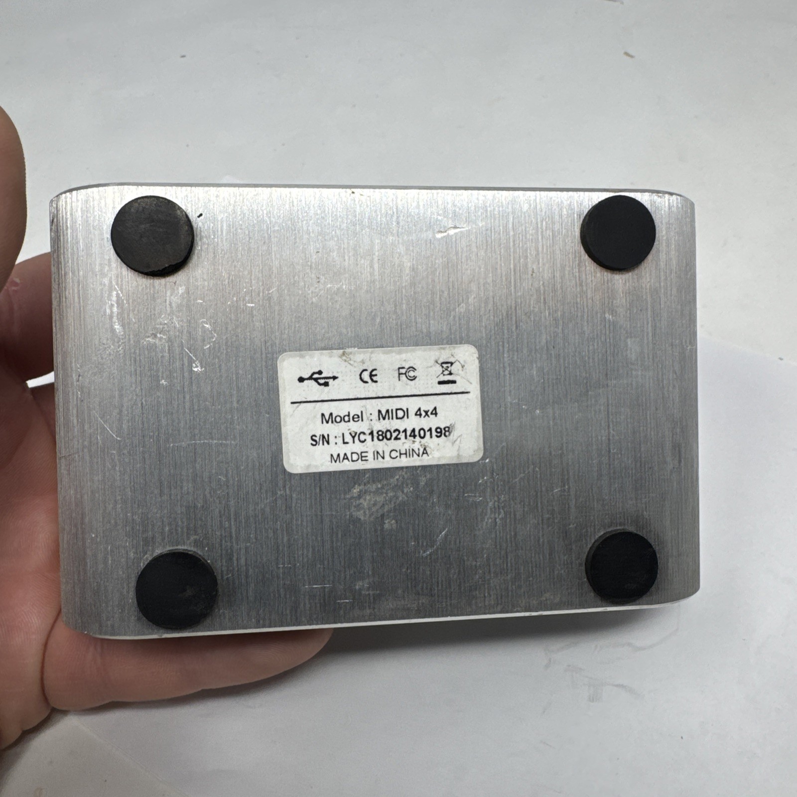 MIDIPlus MIDI 4x4 Interface USB MIDI 