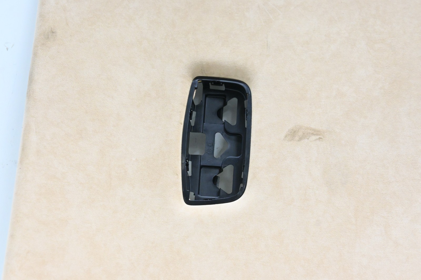 ⭐ 03-12 Maserati Quattroporte Overhead Sunroof Headliner Molding Cover Beige Oem