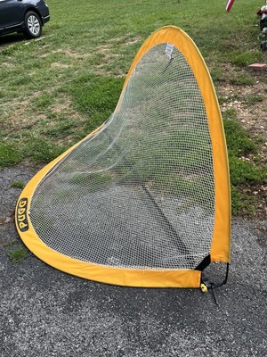 Pugg The Original 6 Footer Gold Collapsible Pop-Up Soccer Goal INCLUDES 1 GOAL