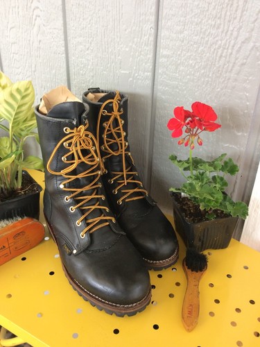 10 logger boots