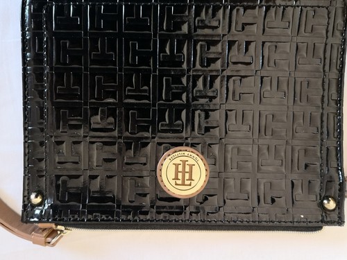 Tommy Hilfigher Wrislet Purse Black 14 x 19.5cm - Picture 2 of 8