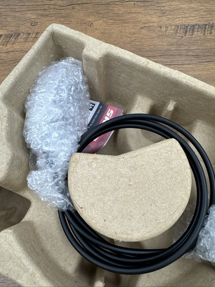 SRAM Apex Hydraulic Road Post Mount Disc Brake and Right DoubleTap 11 Speed - Image 4 of 4