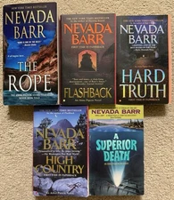 LOT OF 5 NEVADA BARR ANNA PIGEON PAPERBACK MYSTERIES - FLASHBACK, HARD TRUTH