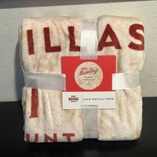 HEB Bakery Flour Tortilla Throw Blanket  70" Round H-E-B Brand Shop Texas NWT