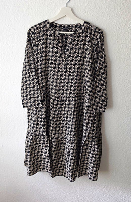 Comma Damen Midi-Kleid Schwarz/Weiß geometrisch Rundhals 3/4-Arm Gr. 40