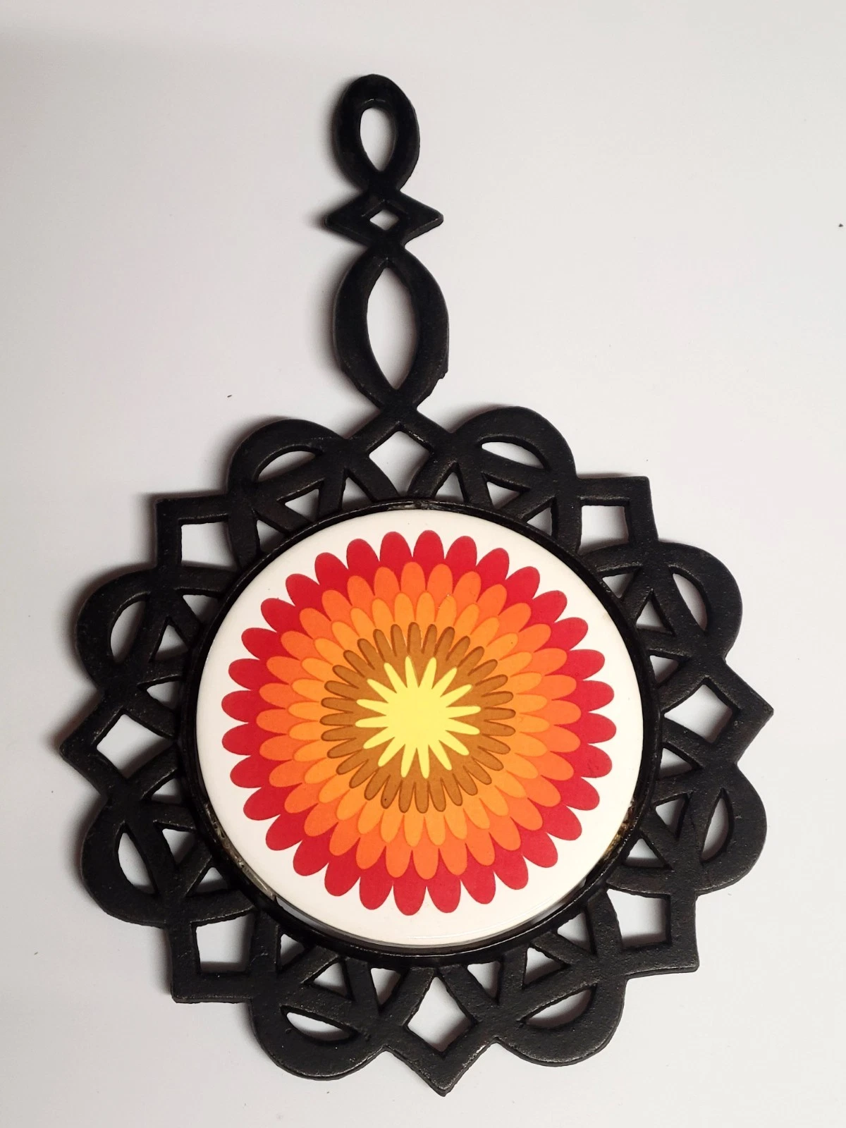 vintage 1970s psychedelic floral cast iron trivet and hot pad - product detail image 10