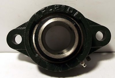 1 NEW KML FL210 2-BOLT FLANGE w/UC210-31 INSERT NNB ***MAKE OFFER***