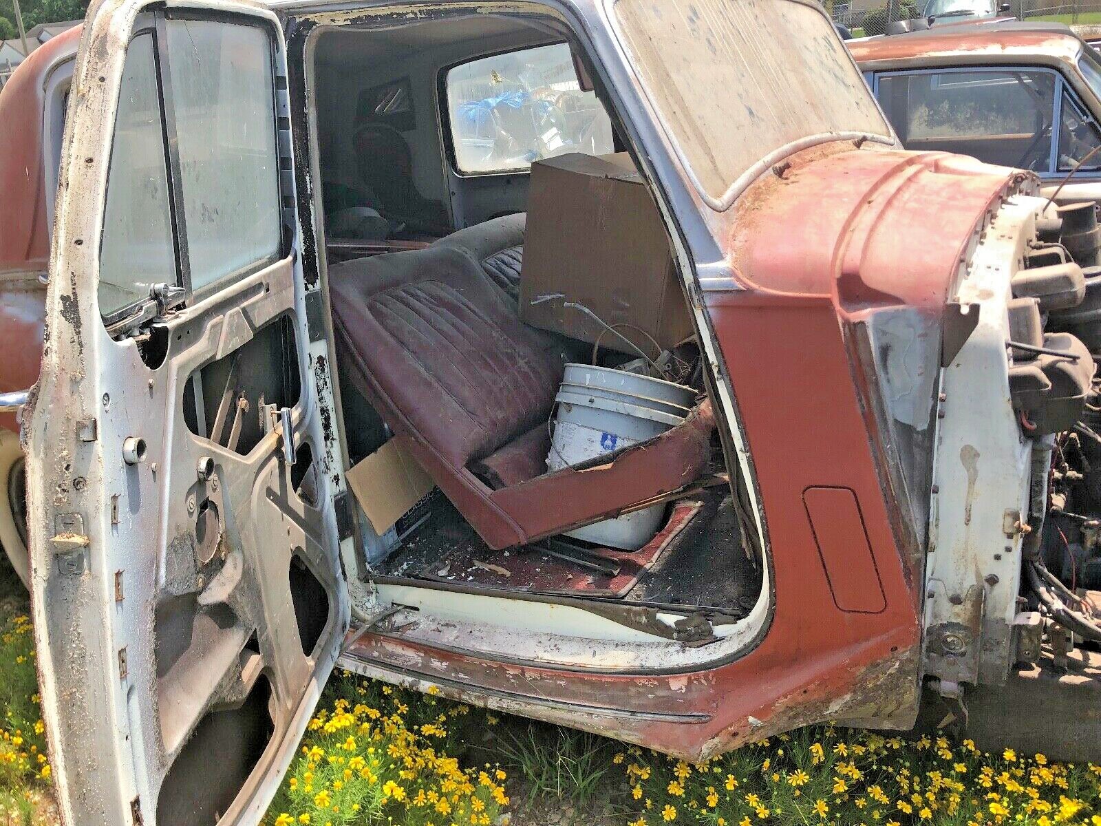 54 ROLLS ROYCE DAWN WRAITH BENTLEY RADIATOR. WORLDS LARGEST USED PARTS INVENTORY