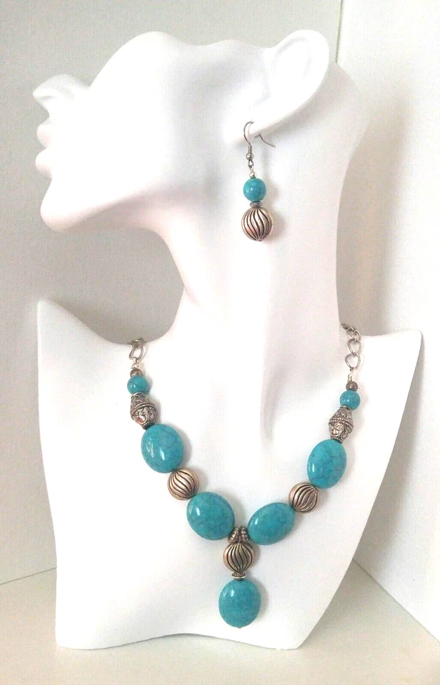 Juego de pendientes collar turquesa cuentas de plástico Boho llamativo Foto 2 de 4