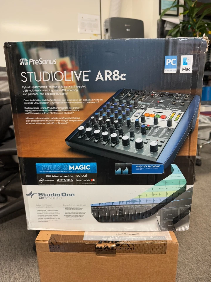 PreSonus StudioLive AR8c - Image 2 of 2