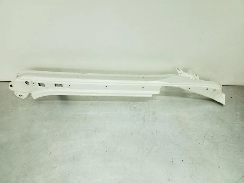 VW TOUAREG 7LA, 7L6, 7L7 Kotflügelhalter vorne rechts 7L6805716 34726434