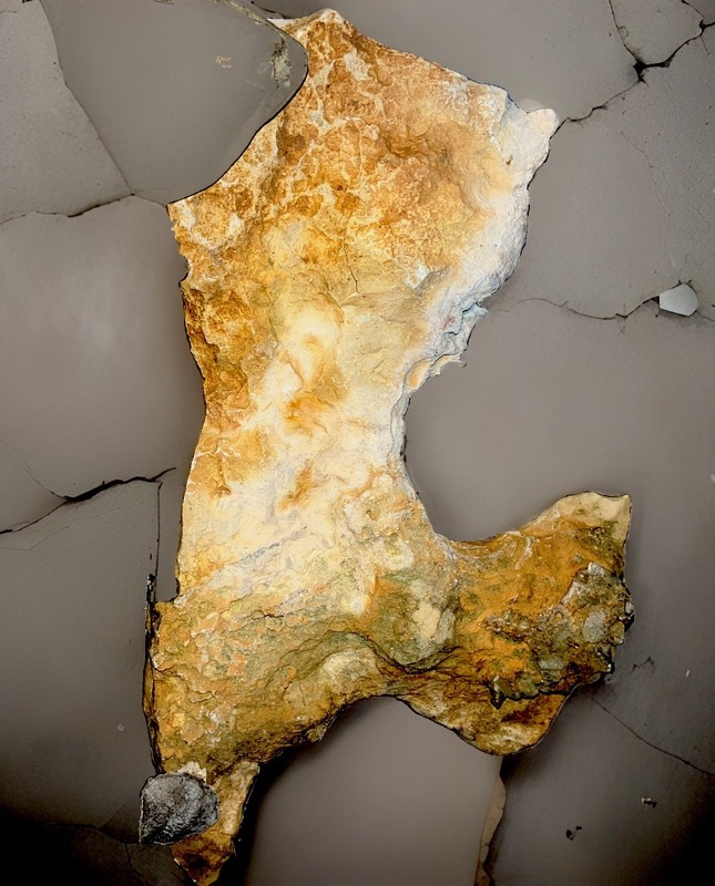 Dolemite Quartz, gold, native silver tetrahedrite 12lbs Indiana