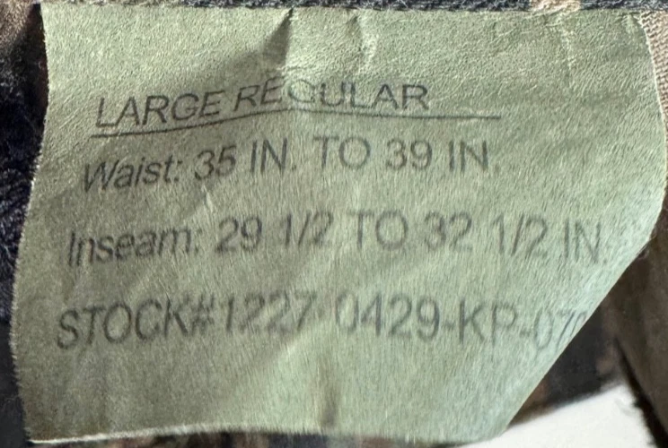 Pantalones de Carga Rothco Estilo Militar BDU Tigre Rayas Camuflados Grandes Regular Foto 3 de 4