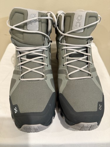 On Cloud Cloudrock Waterproof Shoes Men’s Size 12 Hiking Boots Swiss Engineering - Picture 2 of 9