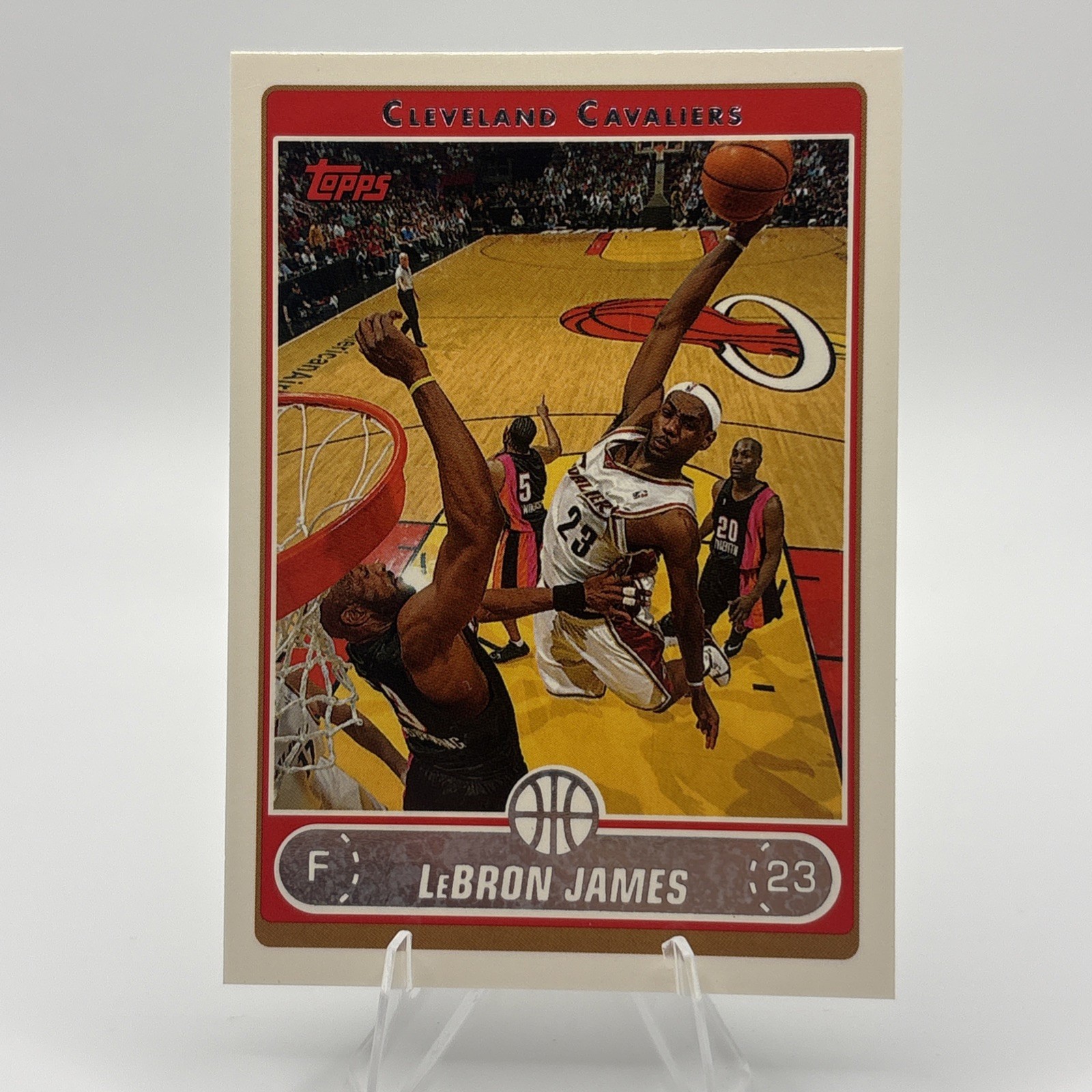 2006-07 Topps #123 LeBron James Cleveland Cavaliers Near Mint 💥