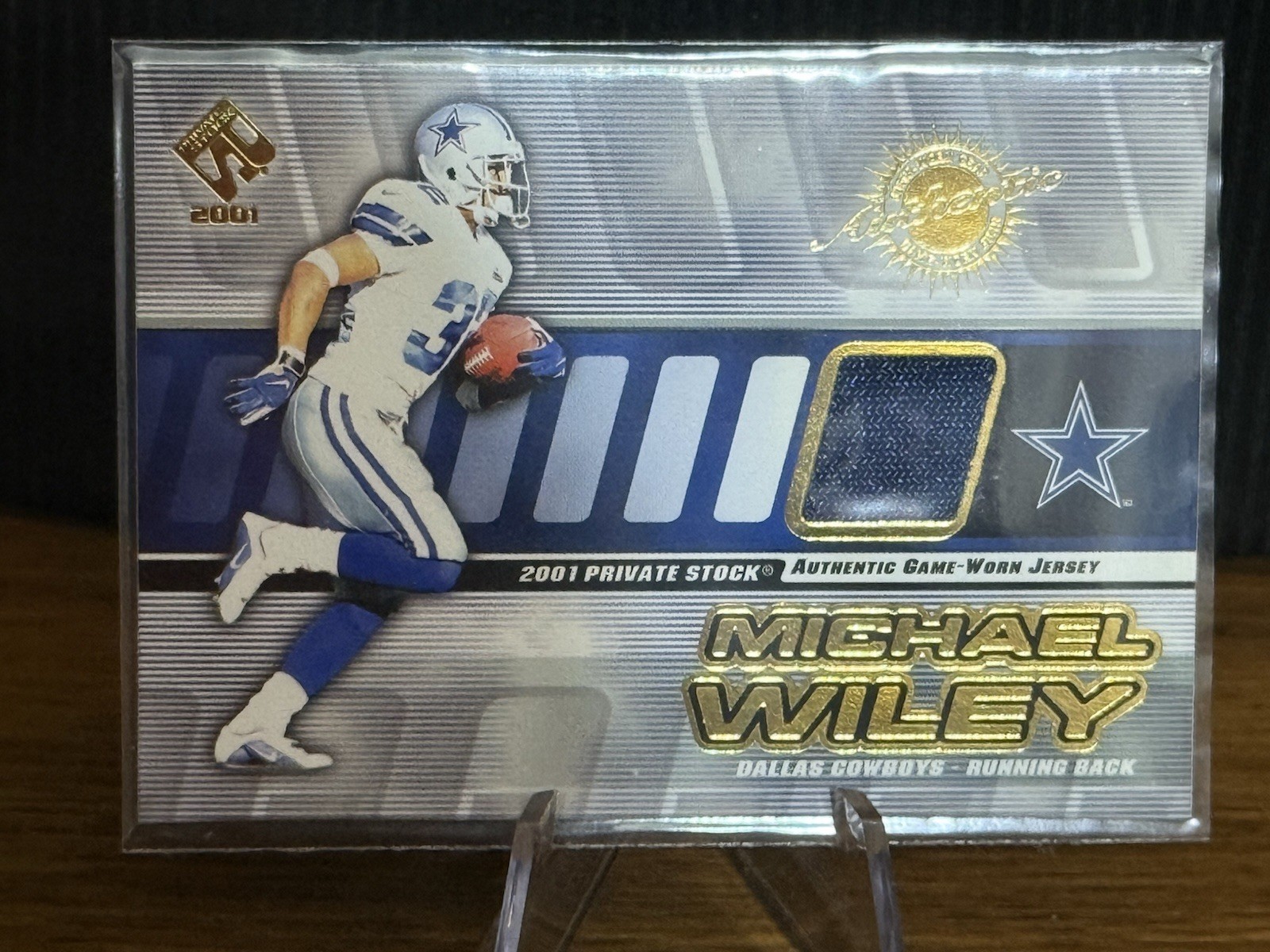 2001 Pacific Private Stock Game-Worn Michael Wiley #44 Jersey (MEM)