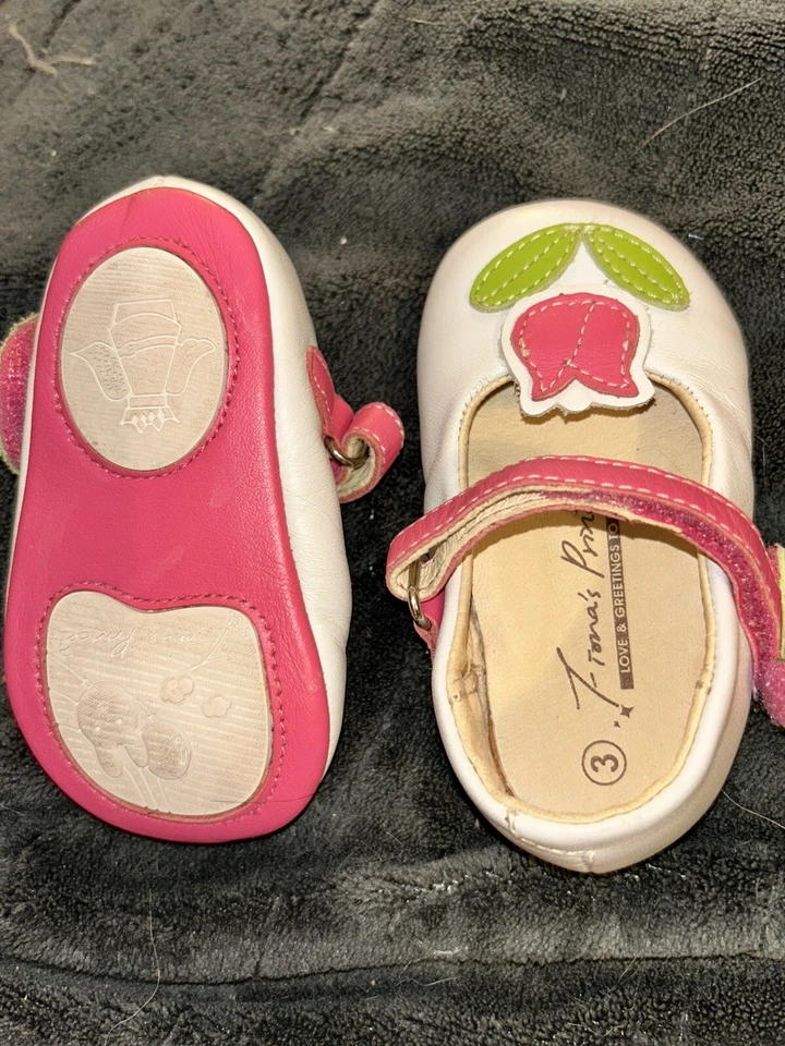 Кожаная обувь для девочки ясельного возраста Fiona's Prince тюльпан Mary Jane размер 3 - Изображение 2 из 4