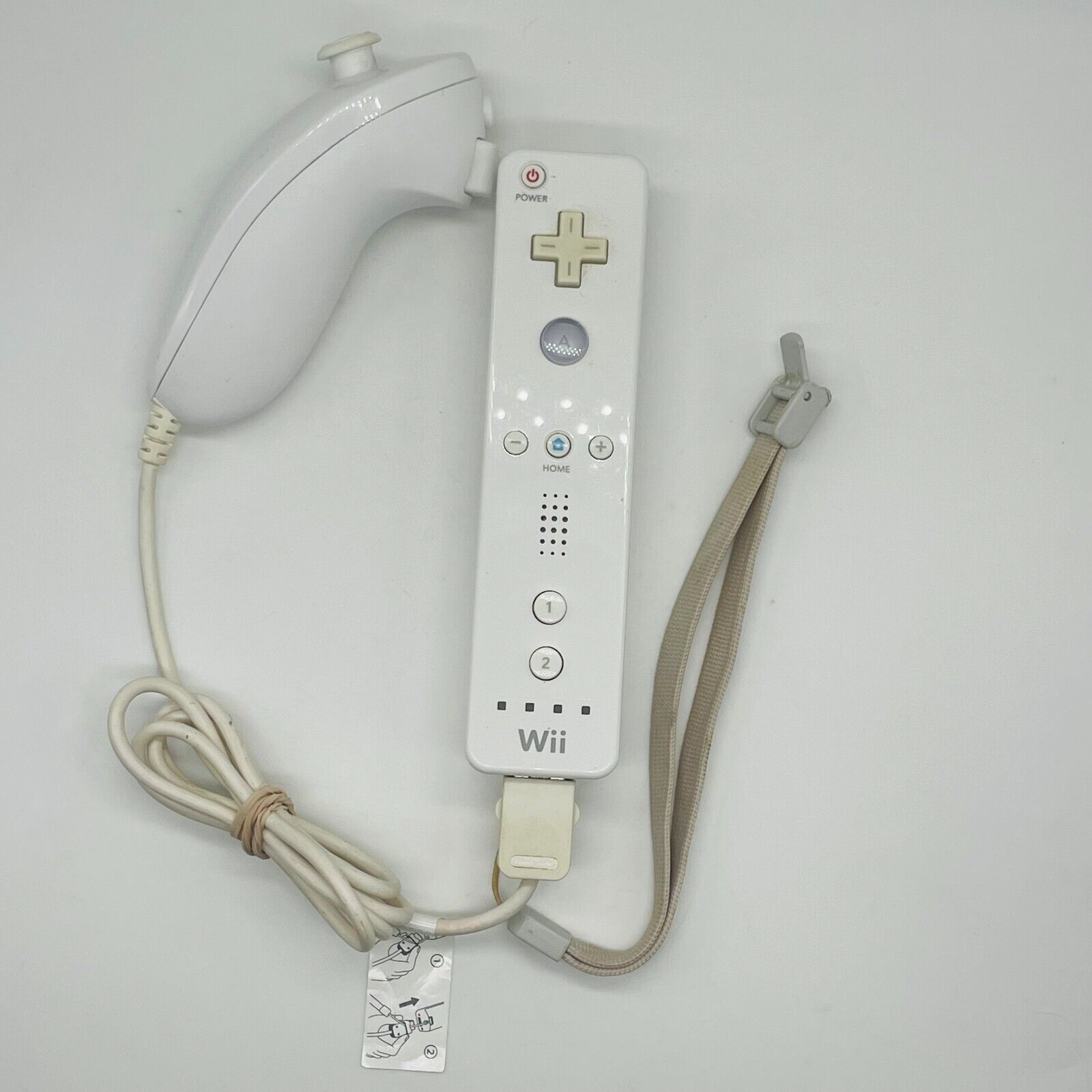 Nintendo Wii Console With 2 Remote And Nunchuck - White