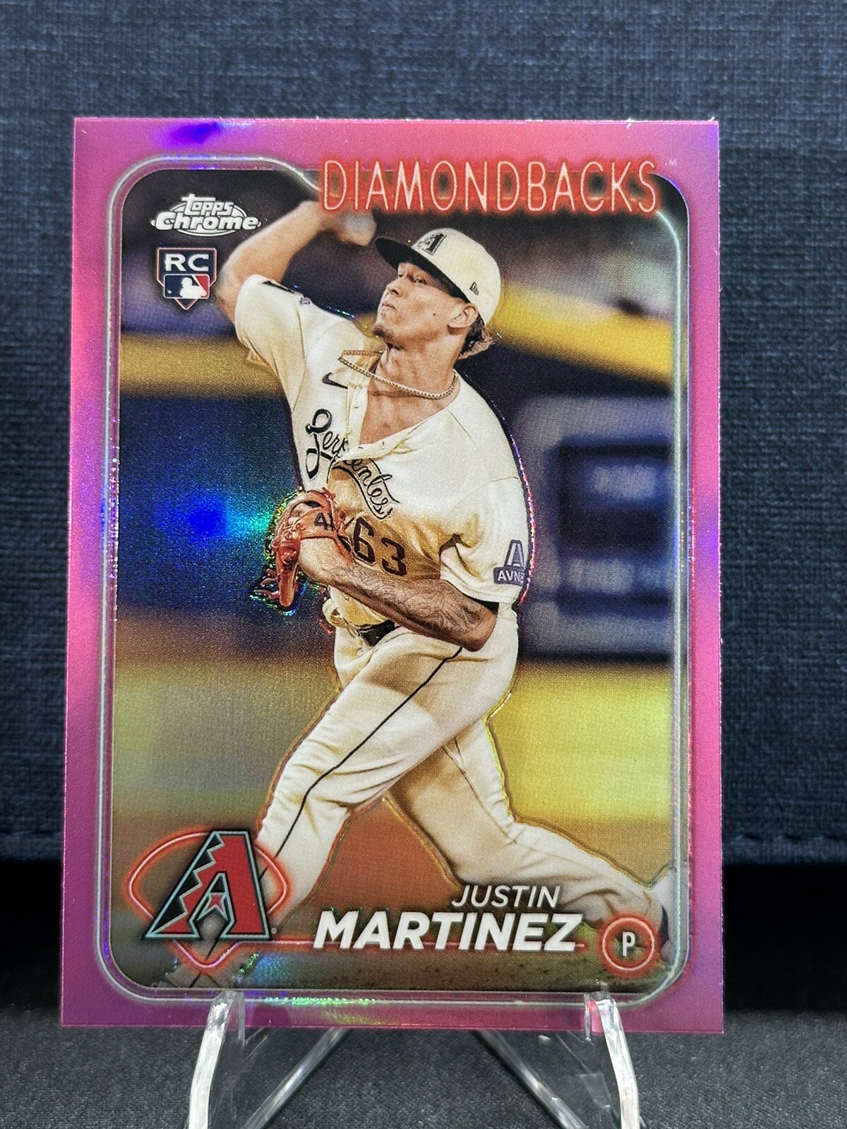 2024 Topps Chrome Baseball Justin Martinez Pink Refractor Rookie #159 D-Backs
