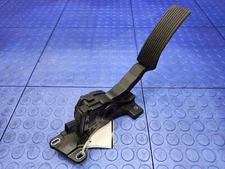 2011-2013 Dodge Durango Accelerator Pedal Assembly Genuine OEM Part 52124785AD