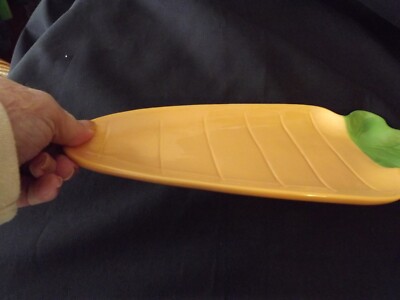 NEW carrot shaped EASTER PLATE by Celebrate It SERVING DISH 12X5'' NWT