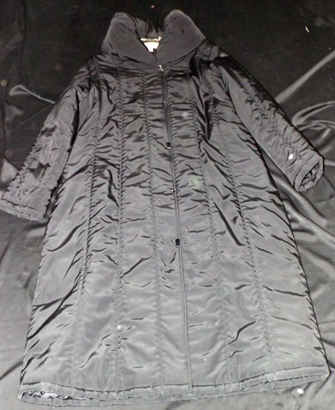 Foto 1 di 3