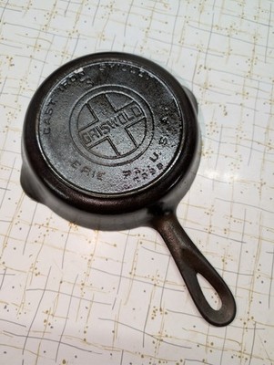 #709B~ Antique ''Griswold''  Large Block Logo w/ heat ring - #3 skillet/Restored