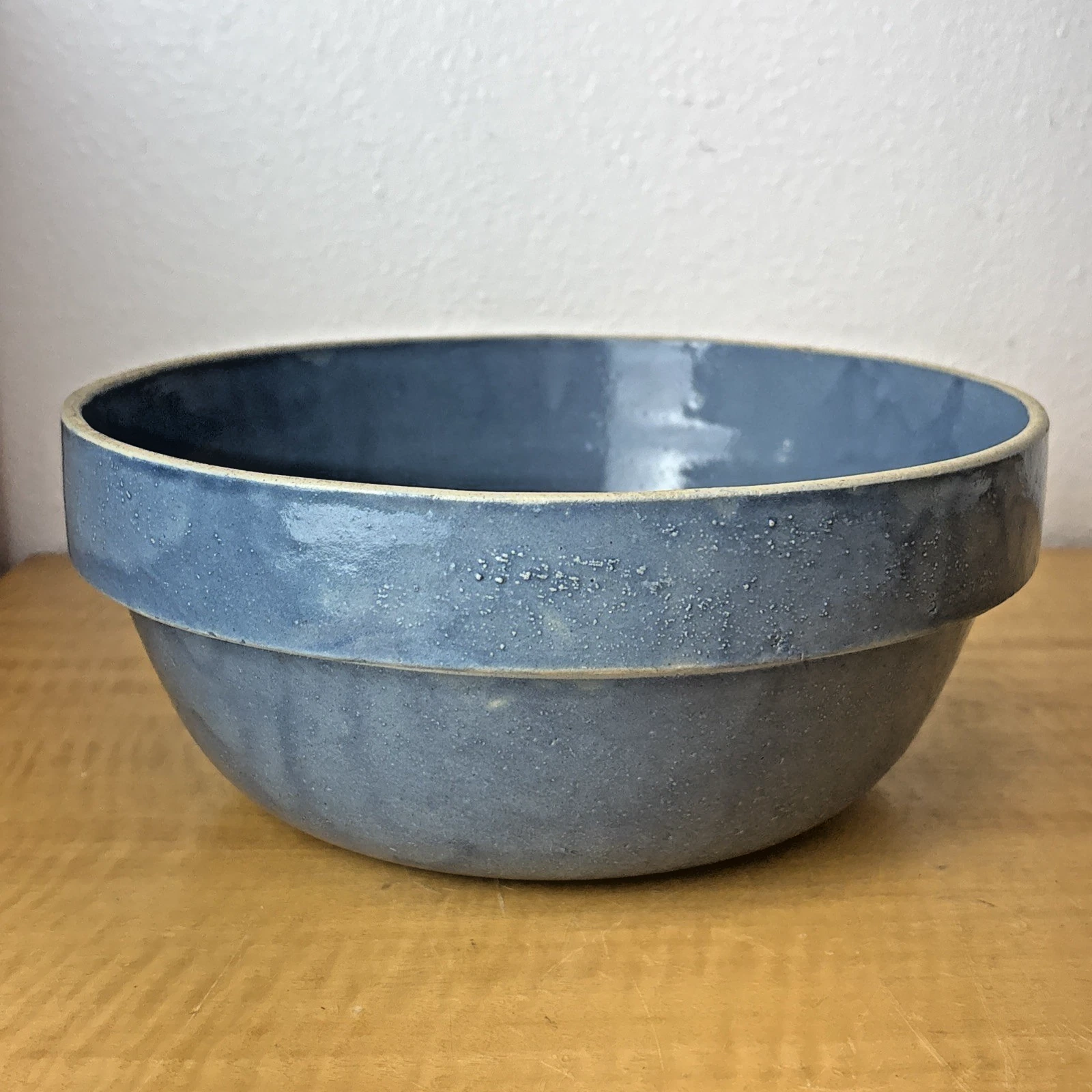 Western Stoneware Co Blue Ceramic Large Mixing Bowl 10"