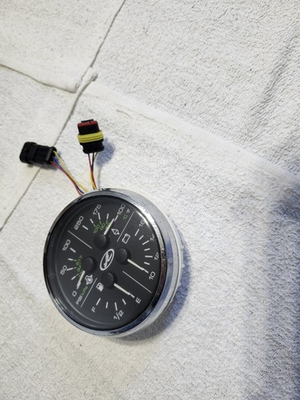 #ad Mercury SeaRay N 02 069 003 VDO 4 in 1 Gauge – Fuel Oil PSI Temperature Voltage C $250.00