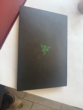 Razer Blade 15 Advanced 2022 I-7 12800h, RTX 3070 Ti, 16GB DDR5 Ram 1 TB ssd.