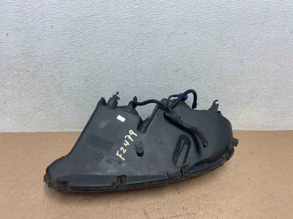 Faro halógeno lateral derecho pasajero Chrysler LHS 1999 a 2004 F2479 DG1 Foto 4 de 4