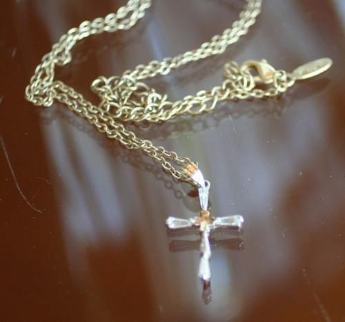 VINT :*+ AVON CRYSTAL CROSS PENDANT ON GOLD TONE CHAIN +*: 16" GOLD TONE EX COND
